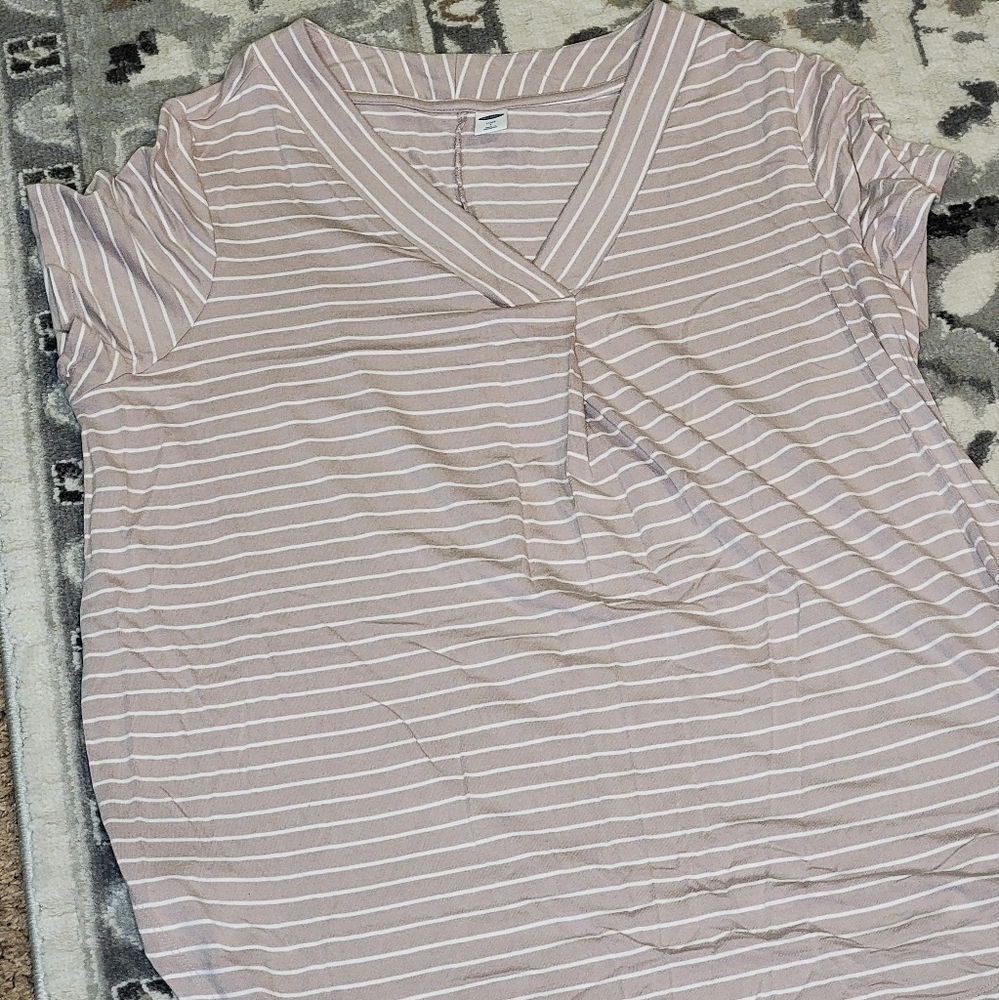 Old Navy Striped V neck